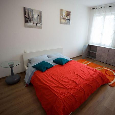 Intero Appartamento A Genova Exteriör bild